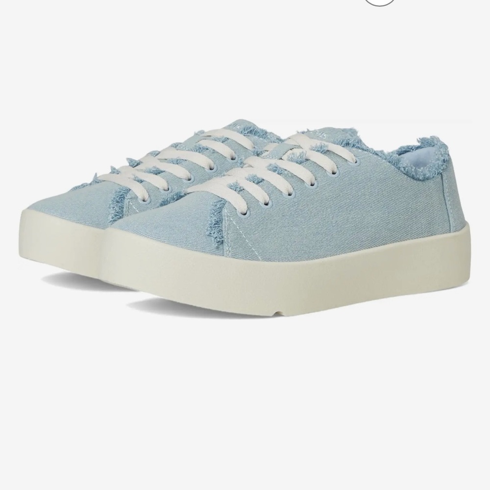 Women’s Tom’s Verona Blue Denim lace up size 9